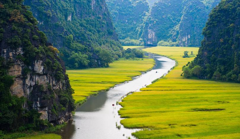 Bicycle Tour Northern Vietnam Hanoi, Mai Chau, Ninh Binh 3 Days